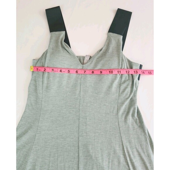 Athleta Santorini Tennis Dress SZ XS Sage Green V-Neck Sleeveless Activewear - Picture 6 of 13
